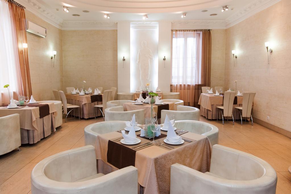 U Fontana Hotel Minsk Exterior foto