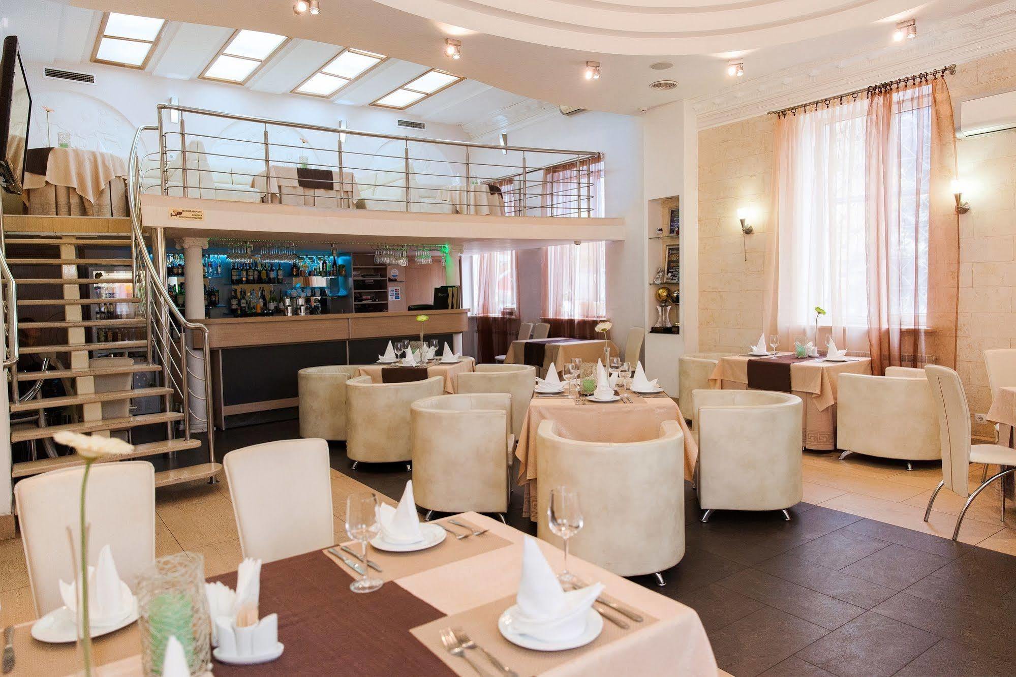 U Fontana Hotel Minsk Exterior foto